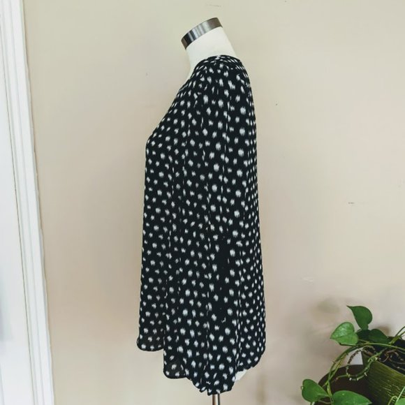 Max Studio Black White Print Popover Blouse - Size Large - Picture 3 of 10